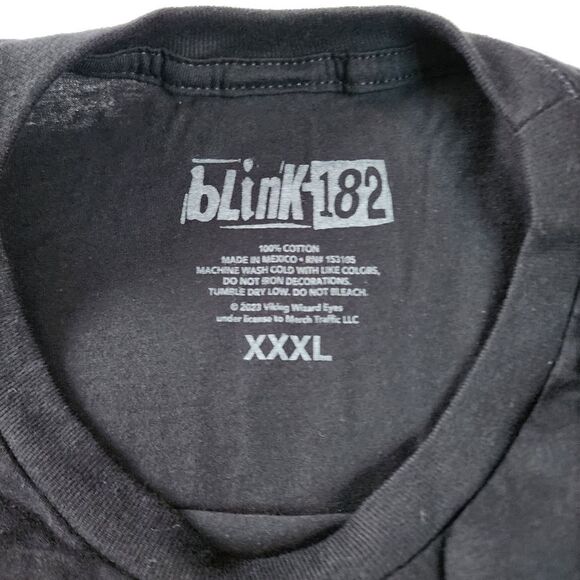 blink 182 Black Tshirt With Graphics Size XXXL New - Picture 4 of 5